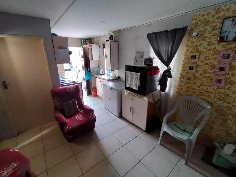 2 Bedroom Property for Sale in Woodlands Western Cape